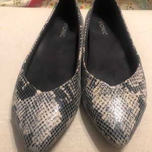 Vionic snakeskin flats